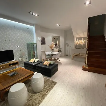 Casa Completa, Muy Comoda En El Centro De *
